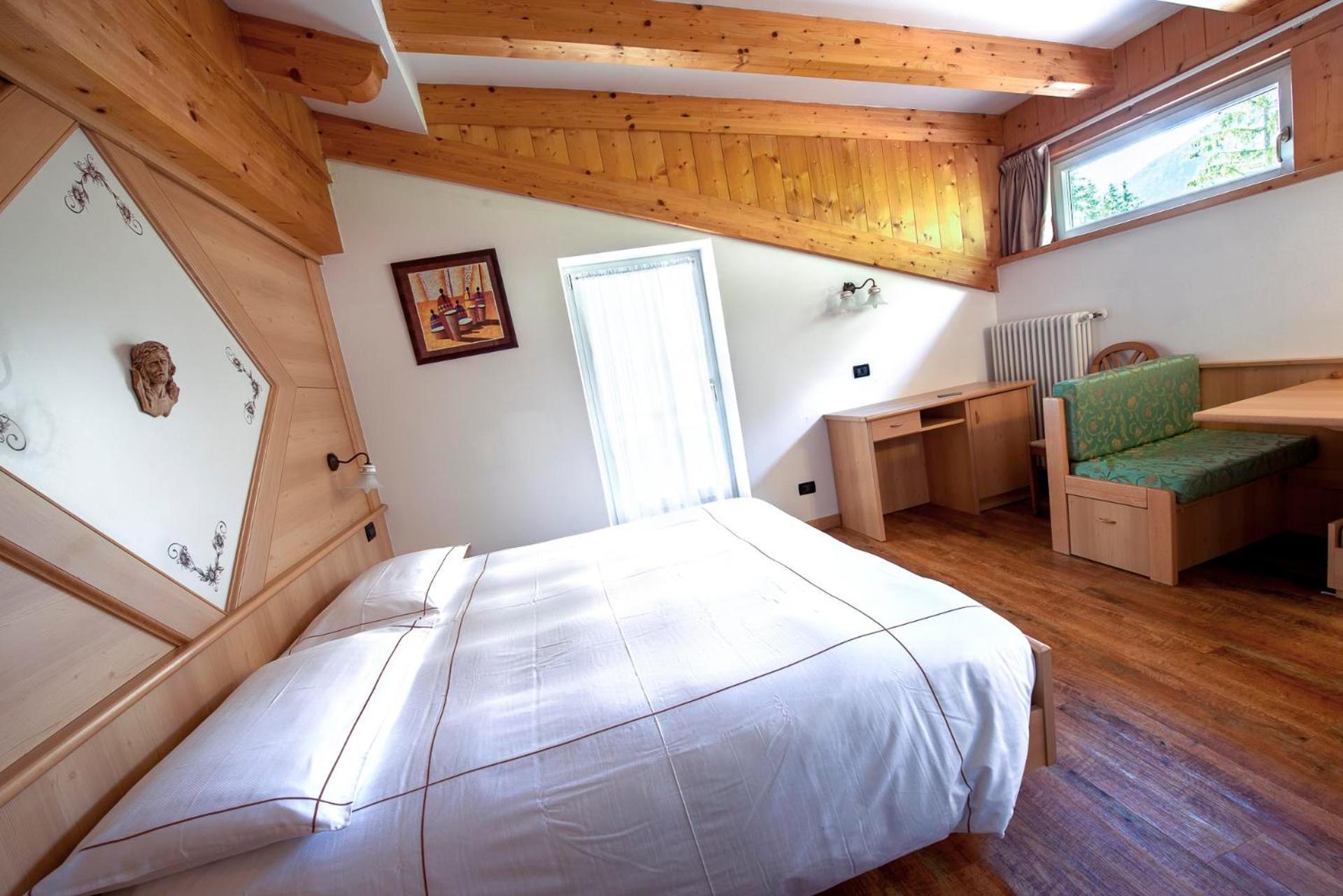 Chalet Pineta Relax Location Canazei Eksteriør billede
